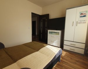 Apartament cu trei camere, finisat modern, Florilor, zona Kik