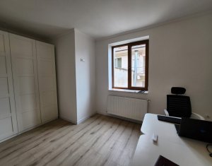 Apartment cu 3 camere, 81mp, ultrafinisat, Ultracentral