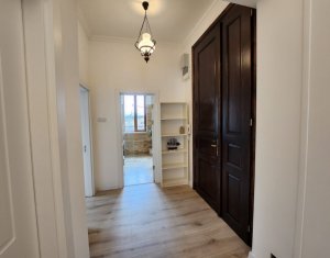 Apartment 3 rooms for sale in Cluj-napoca, zone Centru