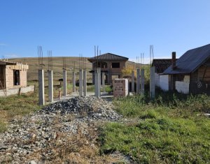 Vila cu gradina proprie, locatie deosebita, 4 camere, Dezmir