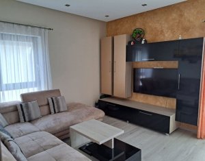 Apartament 2 camere zona Eric Bergel cu loc de parcare 