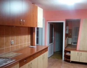 Vanzare apartament 3 camere, Gheorgheni, zona Interservisan