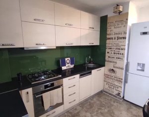  Apartament cu 2 camere decomandate zona Parcul Rozelor