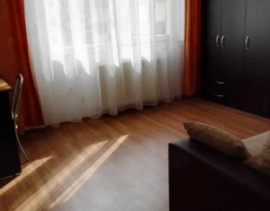 Apartment 2 rooms for sale in Floresti