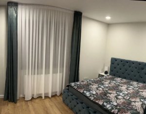 Vanzare apartament 3 camere in Floresti