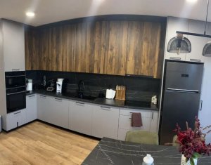 Apartament 3 camere, ultrafinisat,  cu panorama spre oras si padure, Sub Cetate,