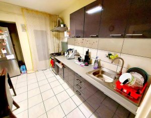 Apartament 3 camere Manastur  etajul 2