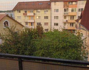 Apartament 2 camere cu balcon si parcare, Manastur, zona strazii Negoiu