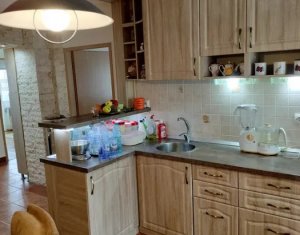 Vanzare apartament 3 camere, decomandat, finisat, Manastur