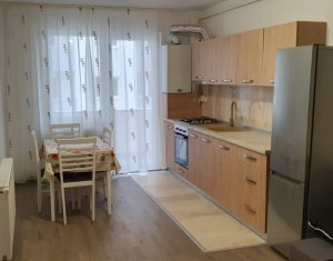 Apartment 3 rooms for sale in Floresti