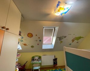 Apartament cu 4 camere, 2 niveluri, 100 mp, Baciu
