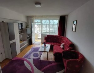 Apartament cu 2 camere, zona Mercur 