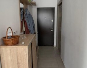 Vanzare apartament 3 camere finisat si mobilat modern, Floresti