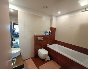 Vanzare apartament 3 camere, in cartier Manastur, Campului, Cluj Napoca
