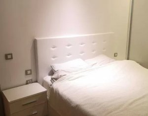 Appartement 3 chambres à vendre dans Cluj-napoca, zone Manastur