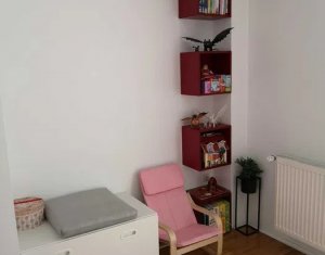 Vanzare apartament 3 camere, in cartier Manastur, Campului, Cluj Napoca