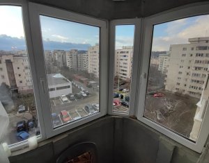 Vanzare apartament 3 camere, demandat, in cartier Manastur, Cluj Napoca