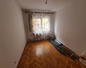 Apartament cu 3 camere decomandate, 57 mp utili, Manastur