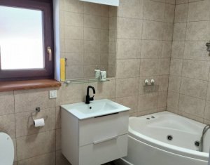 Apartament in vila, 4 camere, 105 mp, gradina 150 mp, peisaj deosebit, Floresti 