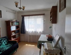 Apartament 3 camere de vanzare, zona str Actorului, Cluj-Napoca