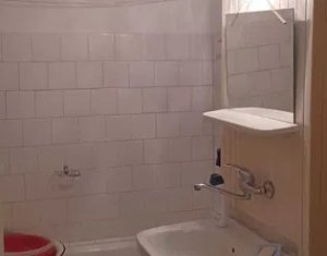 Apartament 3 camere de vanzare, zona str Actorului, Cluj-Napoca