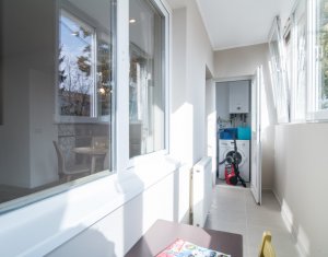 Vanzare apartament 3 camere, Gruia, finisat modern, mobilat la cheie