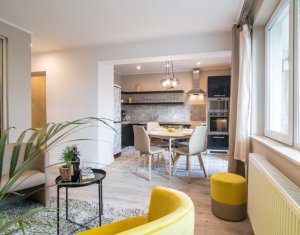 Vanzare apartament 3 camere, Gruia, finisat modern, mobilat la cheie