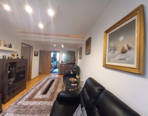 De vanzare partament cu 3 camere, 67mp