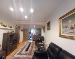 De vanzare partament cu 3 camere, 67mp