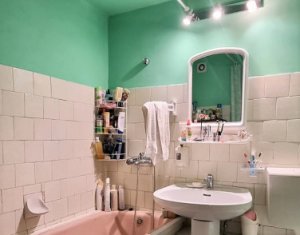 Apartament la etaj intermediar, zona Expo Transilvania