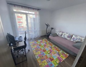 Apartament 3 camere(Baciu)