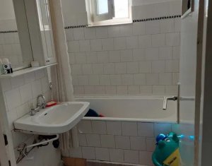 Apartament 3 camere(Baciu)