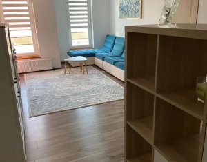 Apartament 3 camere(Baciu)