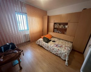 TUR VIRTUAL!!Apartament 4 camere 93mp, 12mp balcoane, zona str. Bucuresti.