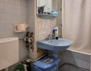 Apartament la etaj intermediar, zona Bizusa