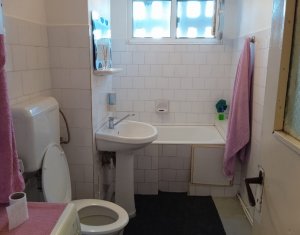 Appartement 4 chambres à vendre dans Cluj-napoca, zone Manastur