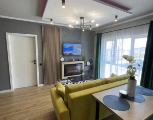 Vanzare apartament 3 camere finisat si mobilat ultramodern, cu terasa, Floresti