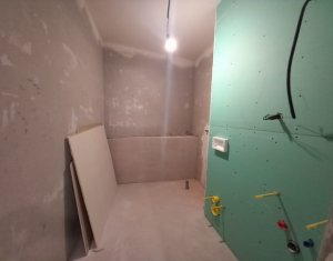 Vanzare apartament 2 camere, garaj, Iris, Auchan