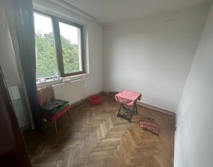 Apartament 3 camere, Plopilor,  zona Deutsches Haus, 55 mp utili, 6mp balcon
