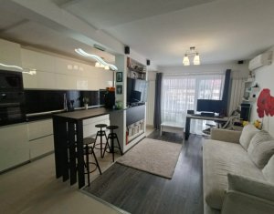 Apartment 2 rooms for sale in Floresti