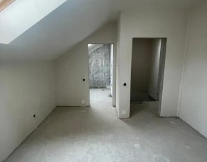 Apartament pe 2 niveluri, 84 mp, semidecomandat,  Donath Park