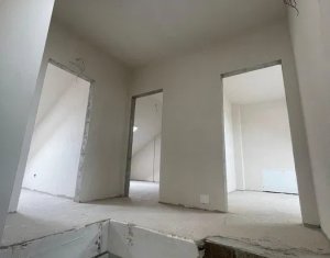 Appartement 4 chambres à vendre dans Floresti