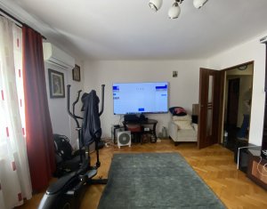 Apartament 3 camere, decomandat, 73 mp, Dorobantilor