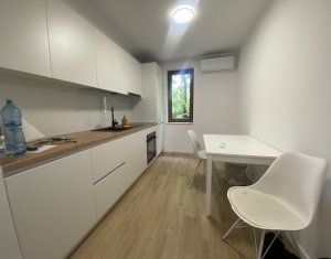 Sale apartment 3 rooms in Cluj-napoca, zone Gheorgheni