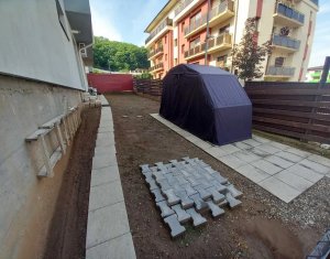 Apartament 2 camere si curte privata Floresti