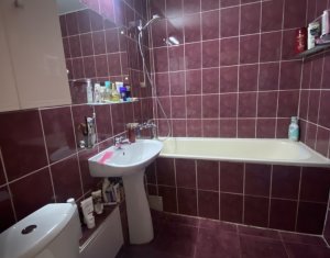 Apartament 3 camere decomandate, 65 mp plus balcon 7 mp, Marasti