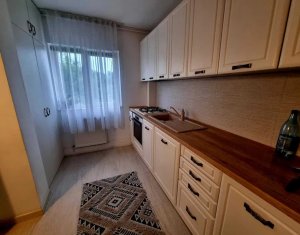 Apartament 3 camere decomandate, 65 mp plus balcon 7 mp, Marasti