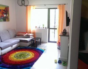 Apartament 2 camere, cochet, etaj 1, zona Vivo Center