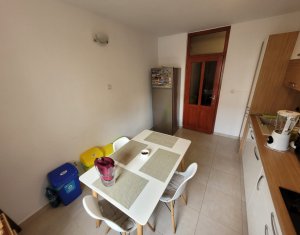 Apartament 2 camere, 50 mp, modern, decomandat, Plopilor