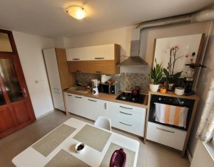 Apartament 2 camere, 50 mp, modern, decomandat, Plopilor